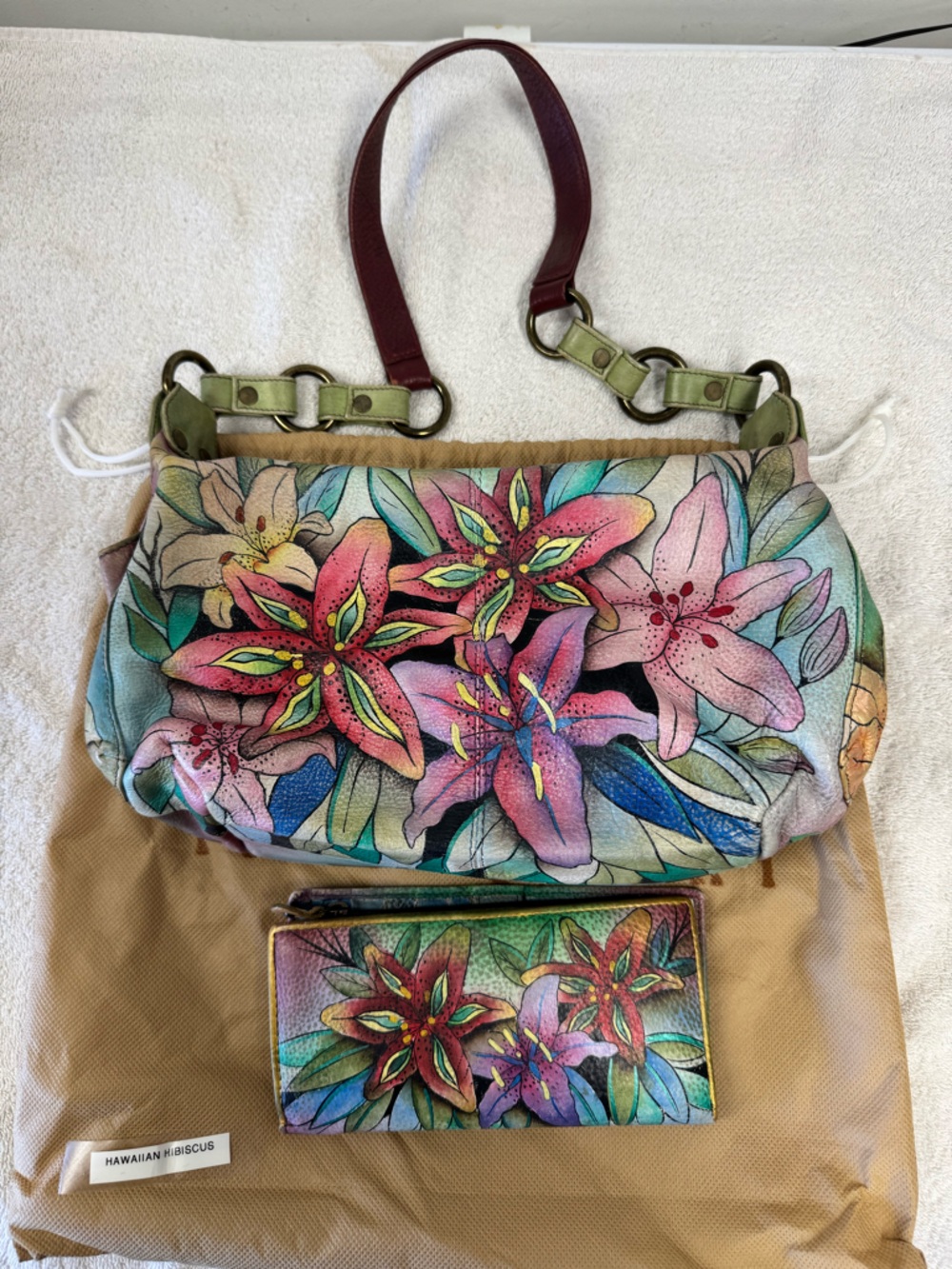 Floral Leather Crossbody Bag in Pink and Green plus wallet 🌺